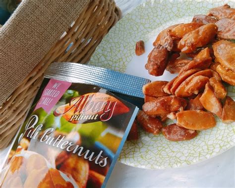 Albay Pili Nut.